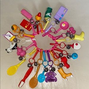 Vintage 80s charm bracelet with charms